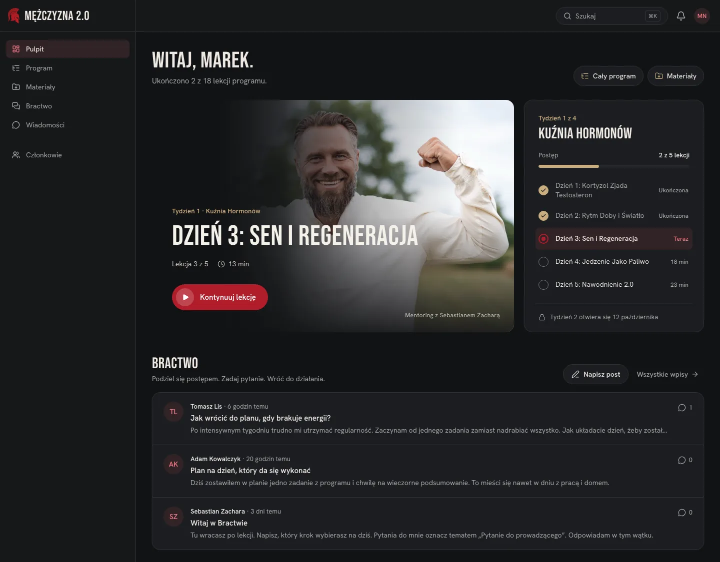 M2.0 member dashboard: next lesson, weekly progress and the members' forum, dark theme